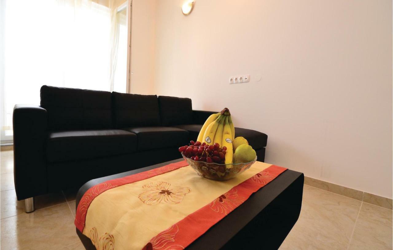 Apartment Mlasina-6 By Interhome نين المظهر الخارجي الصورة